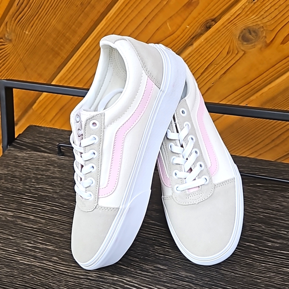 NEW VANS Womens Ward Platform- Color Block Beige Size 9.5